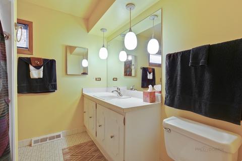 1013 Peace Dr, Wheeling, IL 60090 photo 14