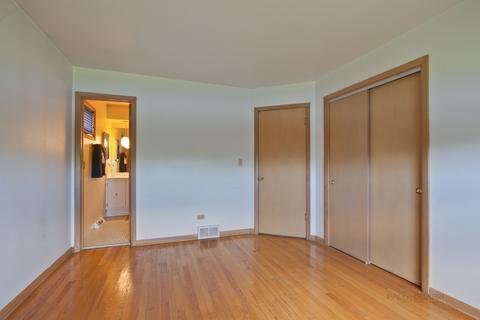 1013 Peace Dr, Wheeling, IL 60090 photo 12