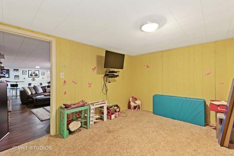 1872 Robert Ct, Aurora, IL 60506 photo 16