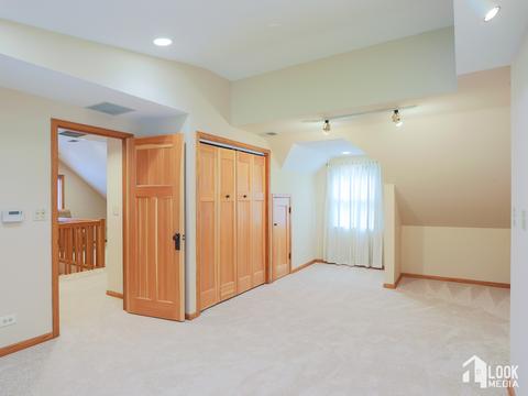 416 N Maple St, Mount Prospect, IL 60056 photo 17