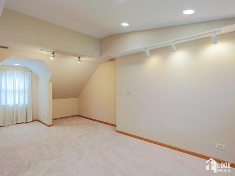 416 N Maple St, Mount Prospect, IL 60056 photo 19