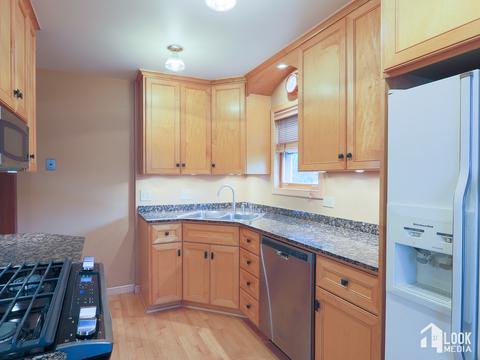 416 N Maple St, Mount Prospect, IL 60056 photo 9