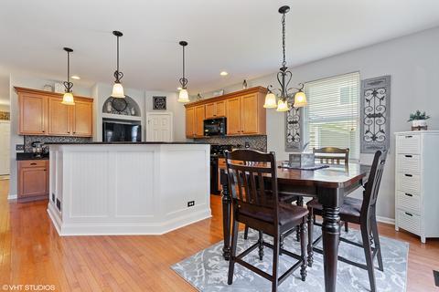 232 Prescott Ave, Elgin, IL 60124 photo 5