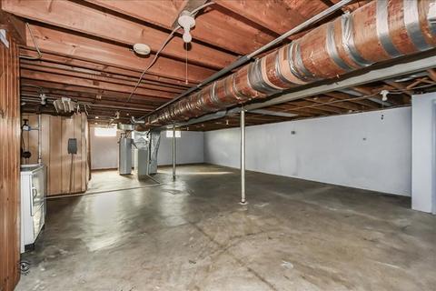 1337 E Division St, Lockport, IL 60441 photo 19