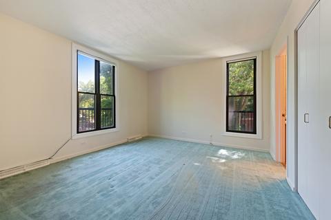 921 E 54th Pl, Chicago, IL 60615 photo 11