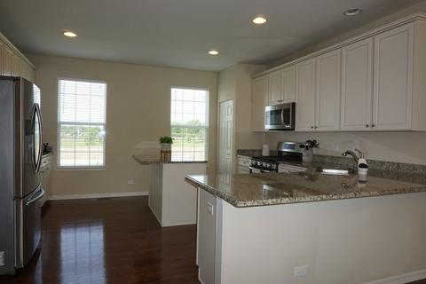 4018 Pompton Ct, Elgin, IL 60124 photo 7