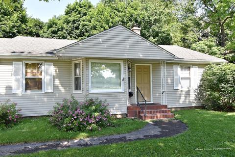 1155 5th St, Aurora, IL 60505 photo 2