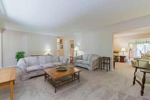 214 Hillside Ln, Bloomington, IL 61701 photo 5