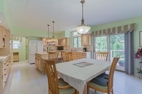 214 Hillside Ln, Bloomington, IL 61701 photo 7
