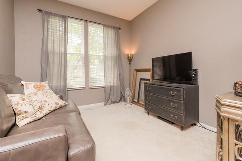 8 Parkside Ct, Algonquin, IL 60102 photo 10