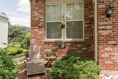 8 Parkside Ct, Algonquin, IL 60102 photo 4