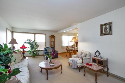 215 E 83rd St, Chicago, IL 60619 photo 2