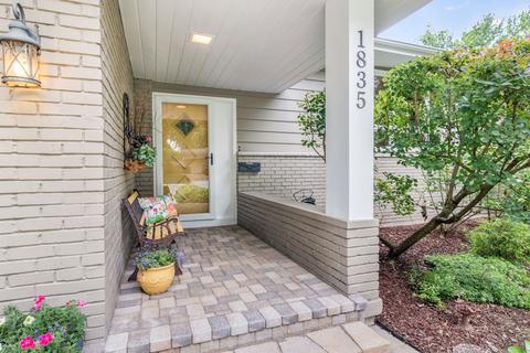 1835 Lin Lor Ln, Elgin, IL 60123 photo 3