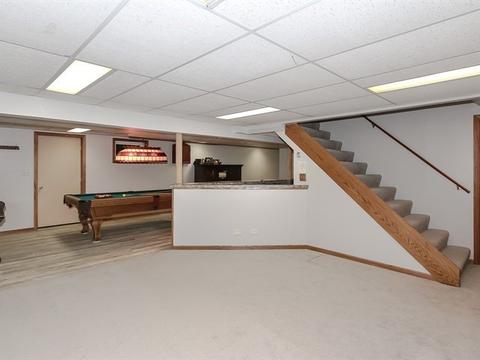 883 N Dovington Dr, Hoffman Estates, IL 60169 photo 30
