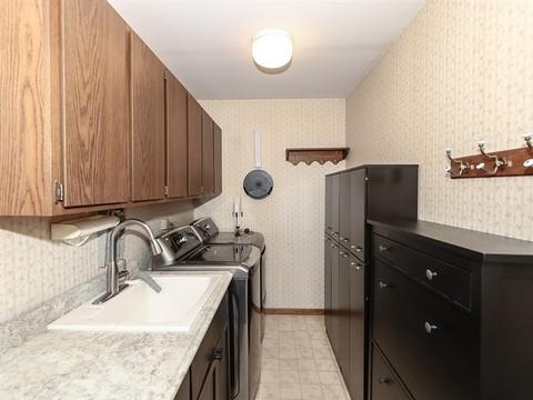 883 N Dovington Dr, Hoffman Estates, IL 60169 photo 22