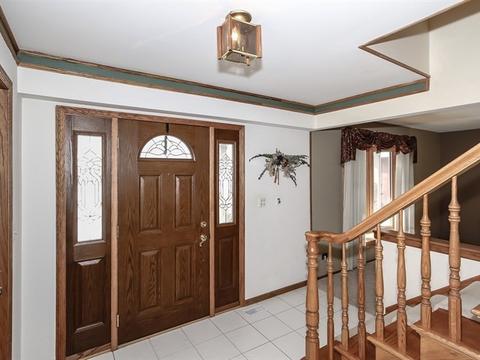 883 N Dovington Dr, Hoffman Estates, IL 60169 photo 11