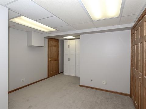 883 N Dovington Dr, Hoffman Estates, IL 60169 photo 33