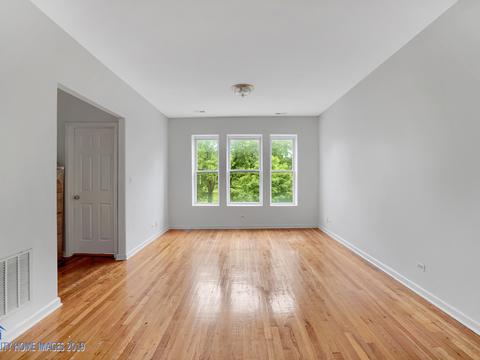 1725 E 67th St #2F, Chicago, IL 60649 photo 3