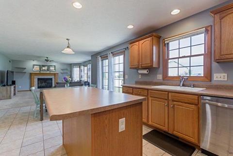 3148 Butterfly Dr, Normal, IL 61761 photo 6