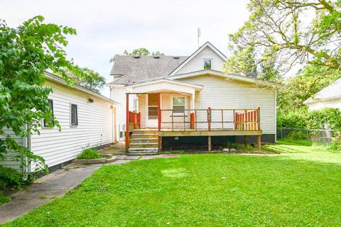 709 W Walnut St, Bloomington, IL 61701 photo 35