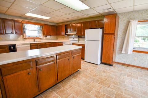 709 W Walnut St, Bloomington, IL 61701 photo 12