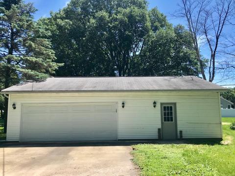 519 S Division St, Chenoa, IL 61726 photo 17