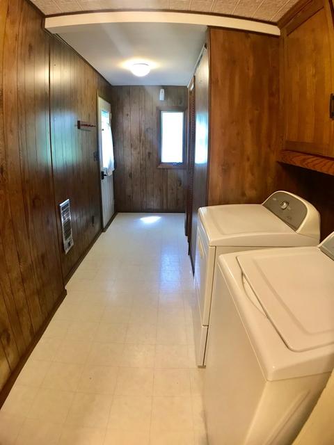 519 S Division St, Chenoa, IL 61726 photo 8