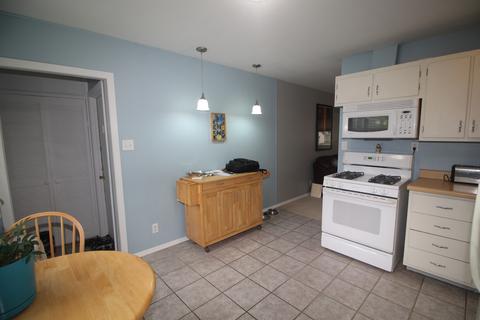 910 Green Ave, Normal, IL 61761 photo 7