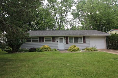 910 Green Ave, Normal, IL 61761 photo 1
