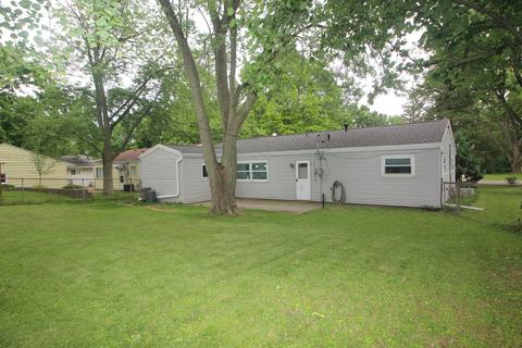 910 Green Ave, Normal, IL 61761 photo 19