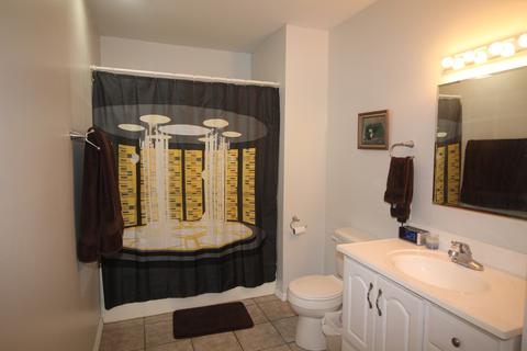 910 Green Ave, Normal, IL 61761 photo 12