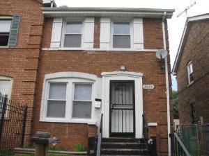2034 E 93rd St, Chicago, IL 60617 photo 1