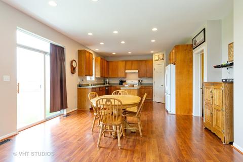 3044 Cookson Ave, Elgin, IL 60124 photo 4