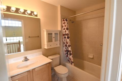 548 Prestwick Ln, Wheeling, IL 60090 photo 14