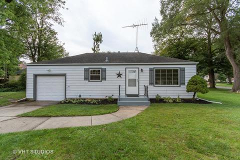 755 Kramer Ave, Elgin, IL 60120 photo 1