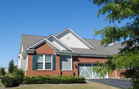 2172 Dauntless Dr, Glenview, IL 60026 photo 1