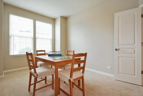 2172 Dauntless Dr, Glenview, IL 60026 photo 5