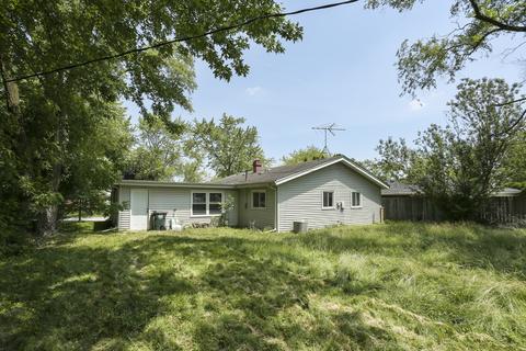 645 Perry Ln, Hoffman Estates, IL 60169 photo 15