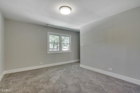 261 E Quincy St, Riverside, IL 60546 photo 23