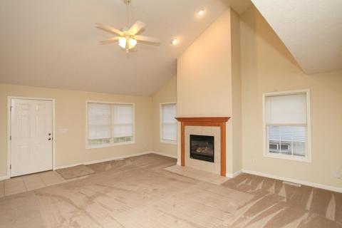 609 Wildberry Dr, Normal, IL 61761 photo 8