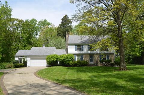16 Sunset Rd, Bloomington, IL 61701 photo 1