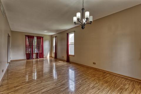 1021 Teasel Ln, Aurora, IL 60504 photo 9