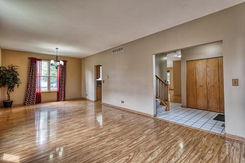 1021 Teasel Ln, Aurora, IL 60504 photo 11