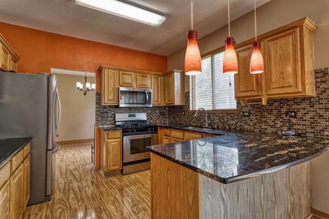 1021 Teasel Ln, Aurora, IL 60504 photo 14