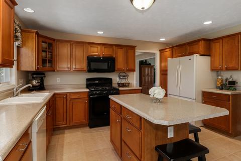 800 Dresser Dr, Normal, IL 61761 photo 18