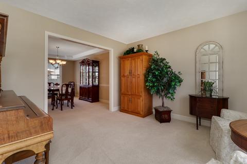 800 Dresser Dr, Normal, IL 61761 photo 23