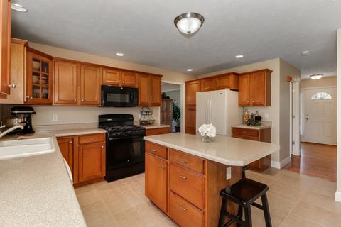 800 Dresser Dr, Normal, IL 61761 photo 13