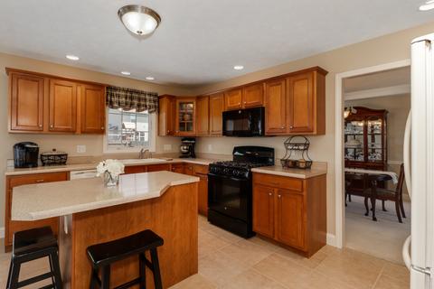 800 Dresser Dr, Normal, IL 61761 photo 7