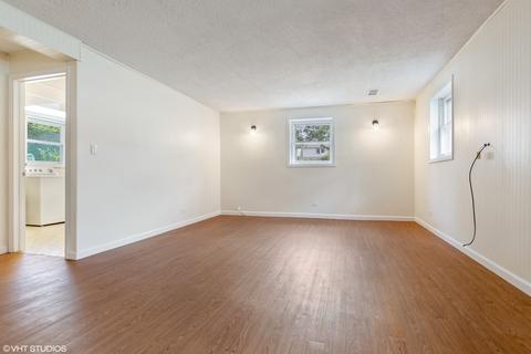 7532 S Octavia Ave, Bridgeview, IL 60455 photo 9