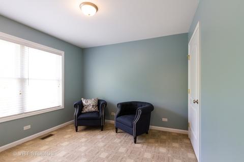 15 Ash Dr, Oakwood Hills, IL 60013 photo 9